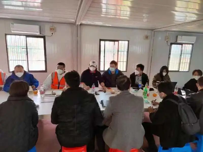 鍥撅細閮櫣錛堝乏涓夛級鍙紑鐜板満浼氳